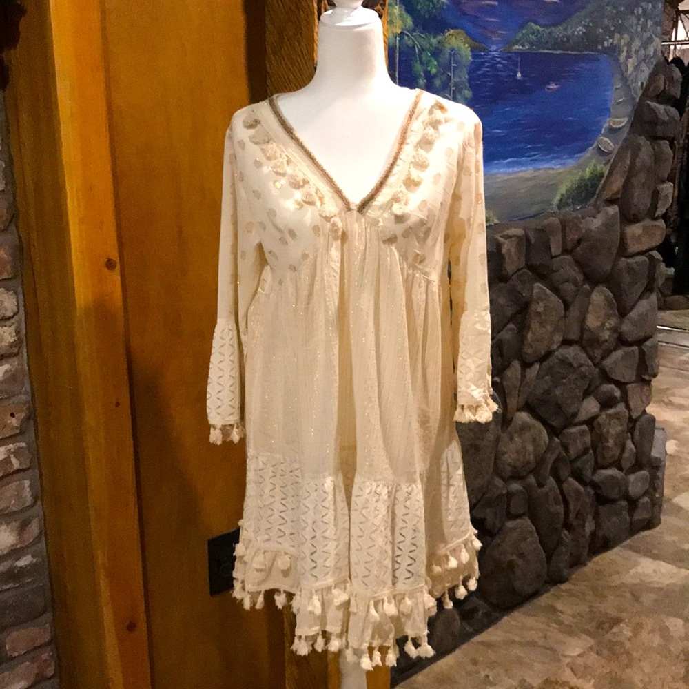 NWT Ranee’s Cream Boho Tunic Dress with Tassel Accents